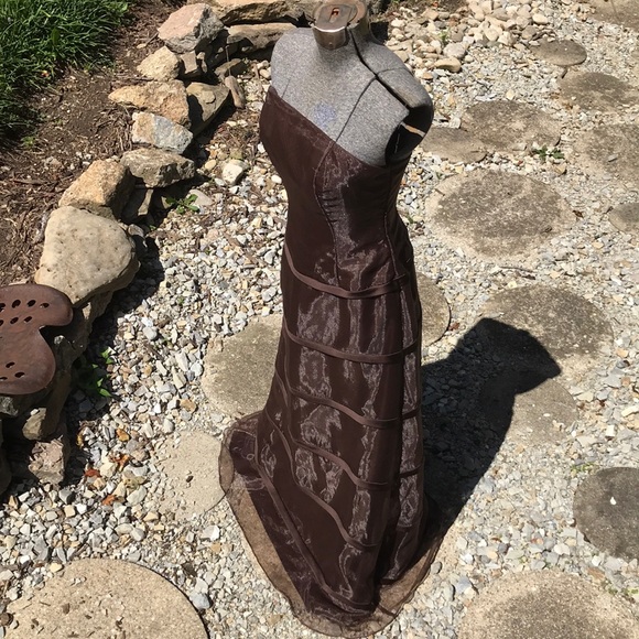 Bill Pesce Couture Full Length Brown Evening Gown - Picture 6 of 8